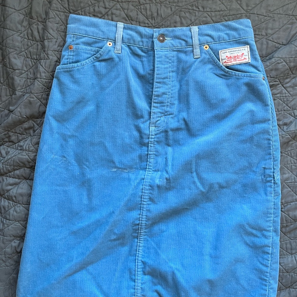 corduroy levi’s midi skirt
